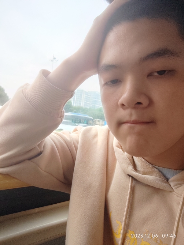 孤独的狼的第一张照片--唐山相亲服务中心