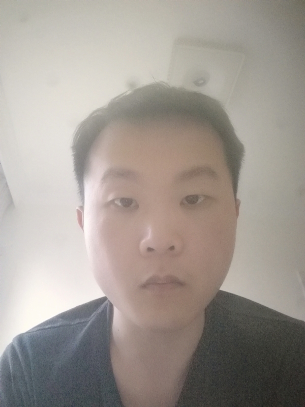 下个瞬间的你的第一张照片--唐山相亲服务中心
