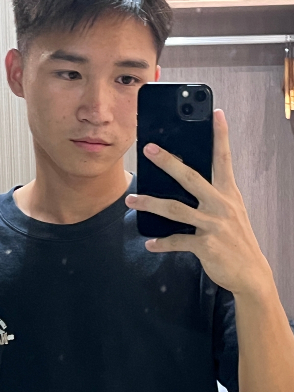 画家的第一张照片--唐山相亲服务中心