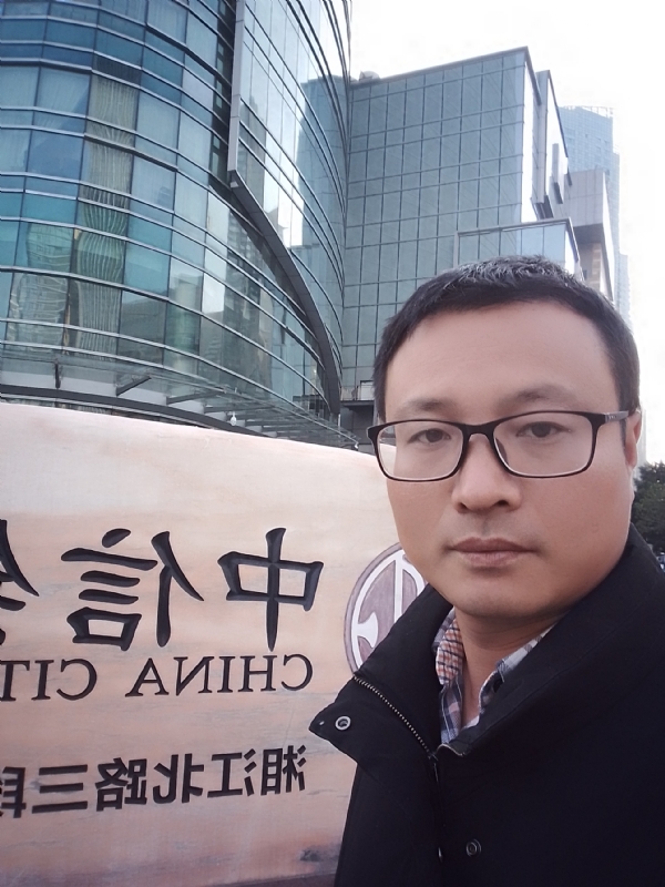 晚秋的第一张照片--唐山相亲服务中心