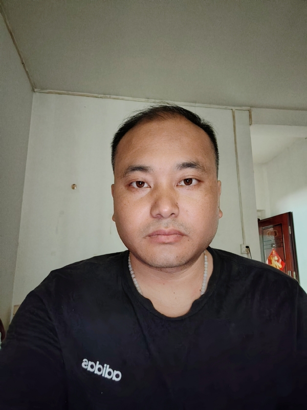 小蒋的第一张照片--唐山相亲服务中心