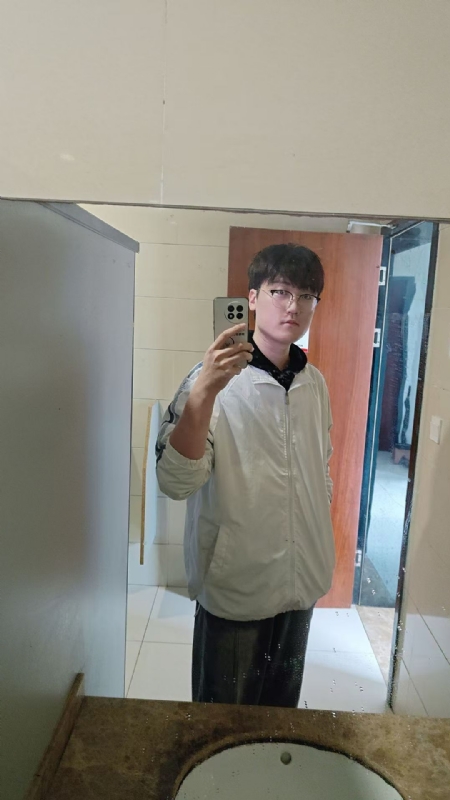 高大毛的第一张照片--唐山相亲服务中心