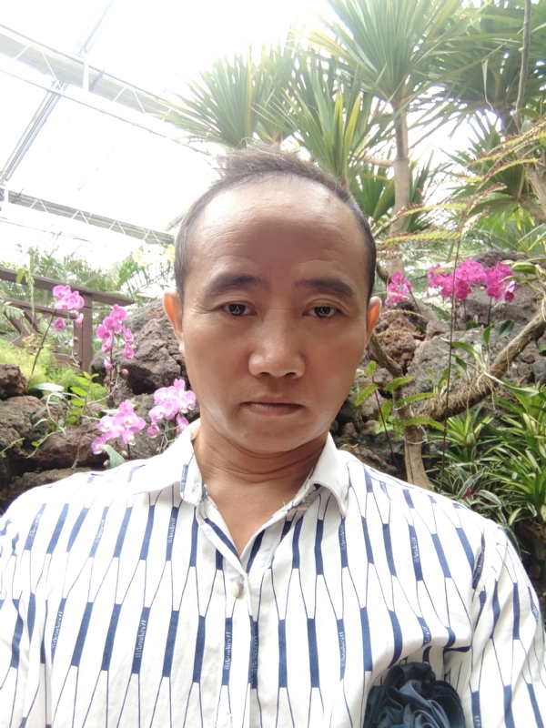 闲云盘鹤的第一张照片--唐山相亲服务中心