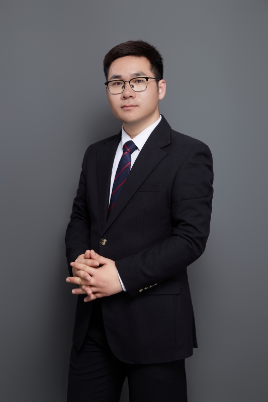 认真的第一张照片--唐山相亲服务中心