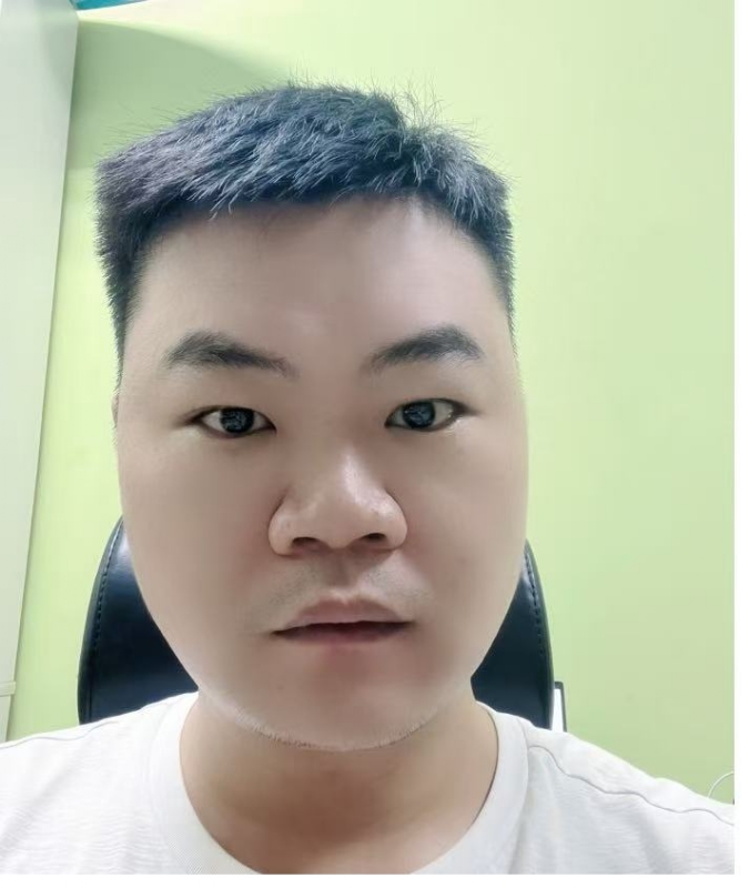 初白的第一张照片--唐山相亲服务中心