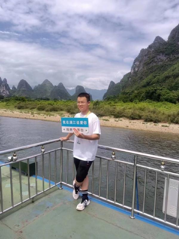决胜时刻的第一张照片--唐山相亲服务中心