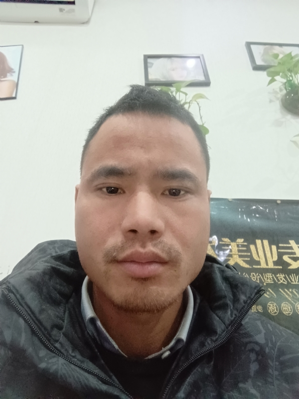 liuliyong的第一张照片--唐山相亲服务中心