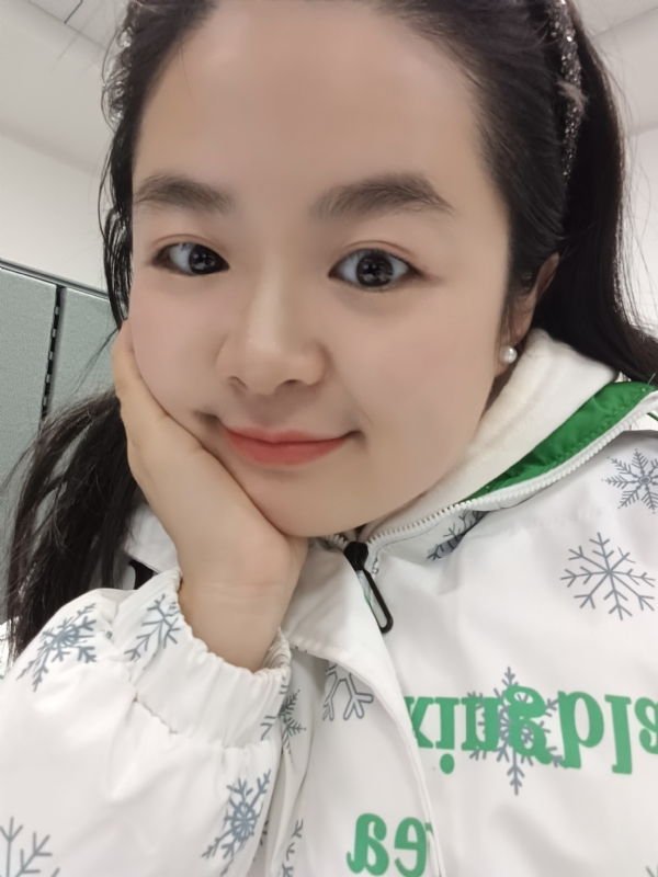 玥玥的第一张照片--唐山相亲服务中心