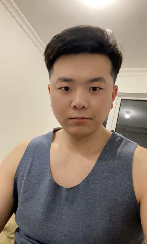 小爷们的第一张照片--唐山相亲服务中心