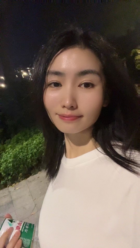 pan的第一张照片--唐山相亲服务中心