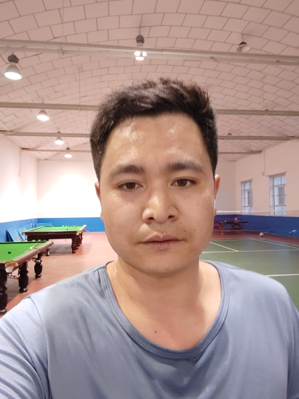 苏先生的第二张照片--唐山相亲服务中心