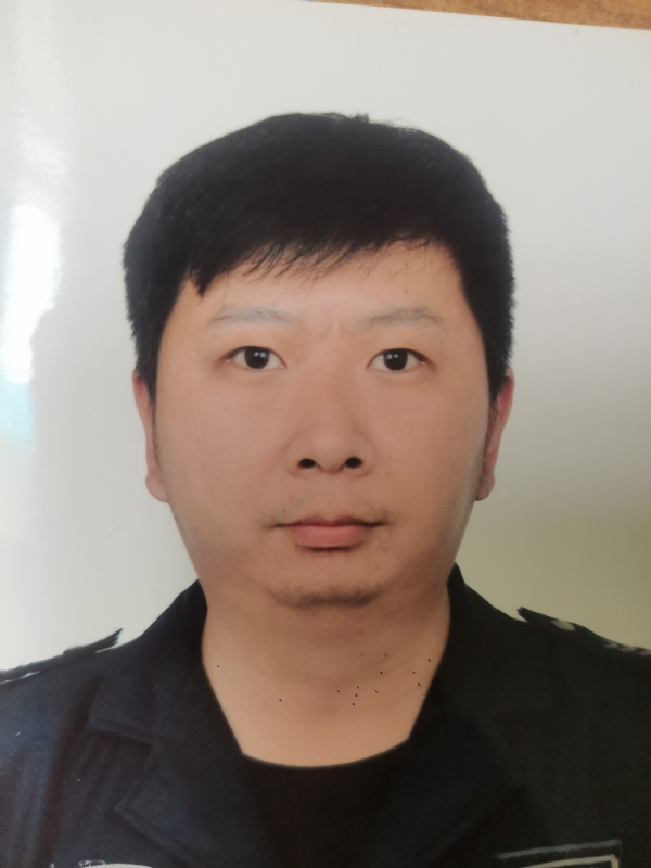 吕嘉的第一张照片--唐山相亲服务中心