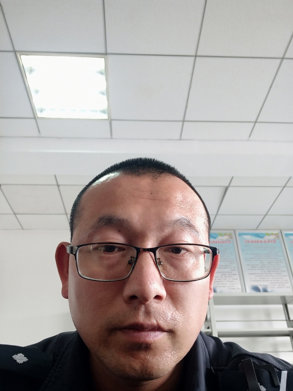 布鲁斯贺的第三张照片--唐山相亲服务中心