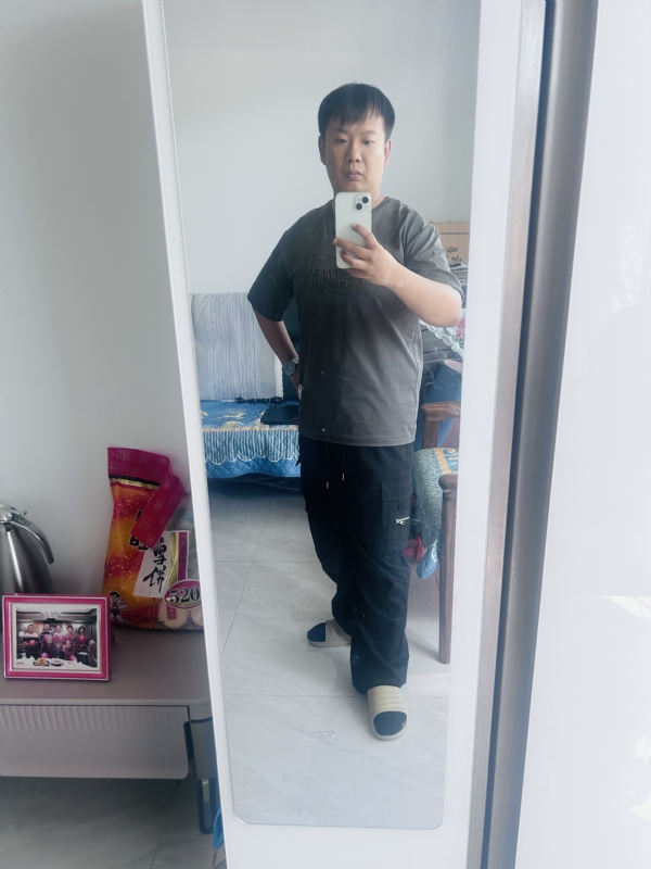 黄先生的第一张照片--唐山相亲服务中心