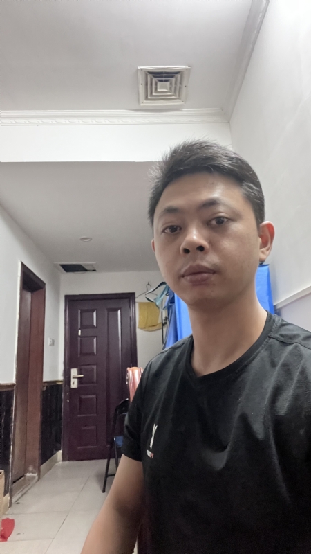 飞天猪的第一张照片--唐山相亲服务中心