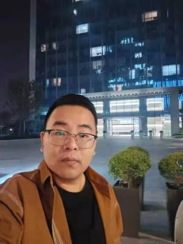 少康的第一张照片--唐山相亲服务中心