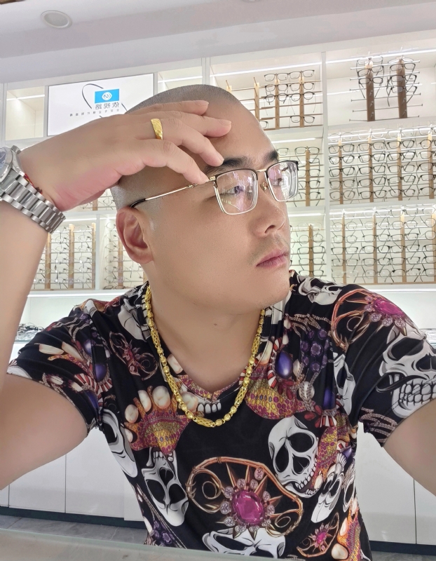 一生诺言的第一张照片--唐山相亲服务中心